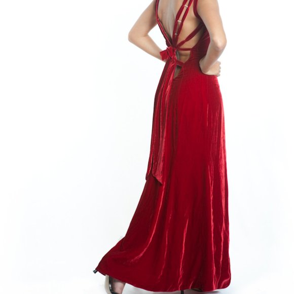 Red Velvet silk Gown One of a kind Designed & Hand made 100% silk Velvet Small - Picture 3 of 3